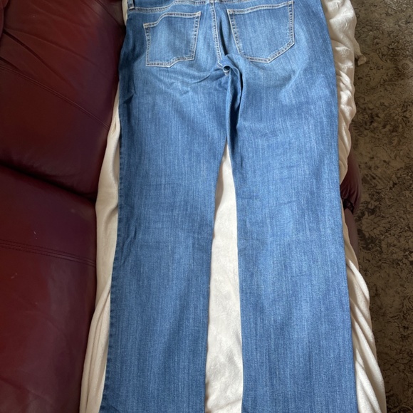 Gap Regular Straight Jeans - Picture 7 of 7